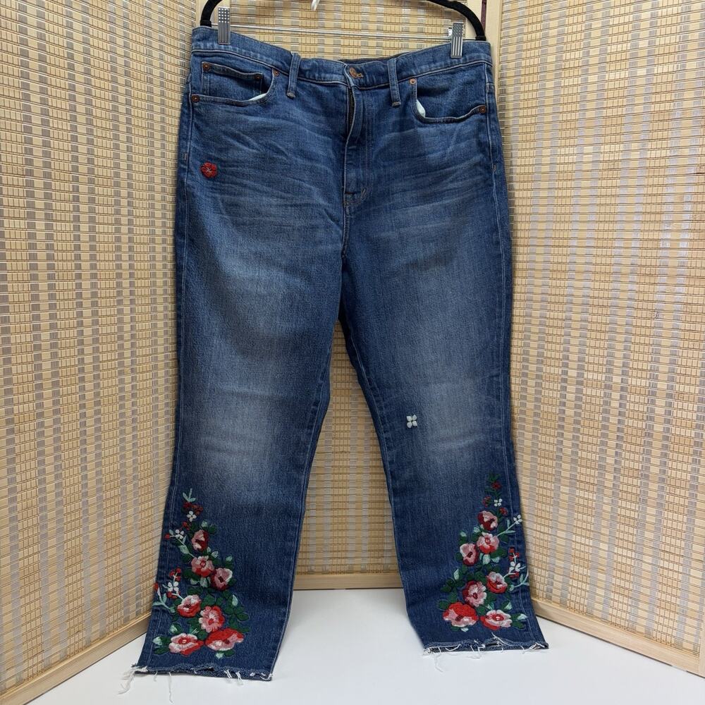Madewell Jeans Women's 32 The Slim Boyjean Embroidered Floral Accent Raw Hems